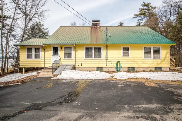 $690,000 | 11 Emery Lane, Wakefield, NH 03830