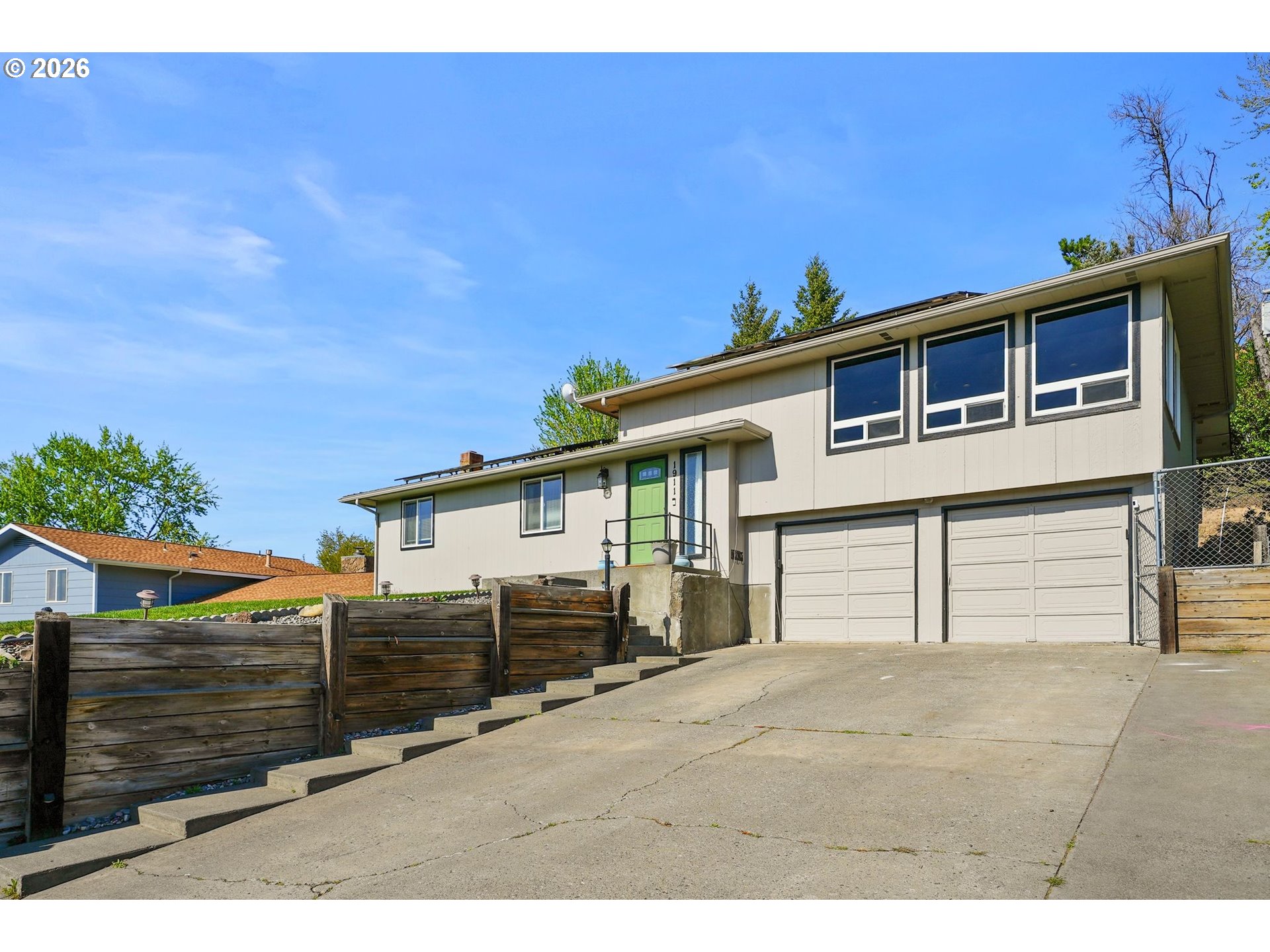 1911 Southwest Perkins Avenue Pendleton, OR 97801 - Photo 3 of 24