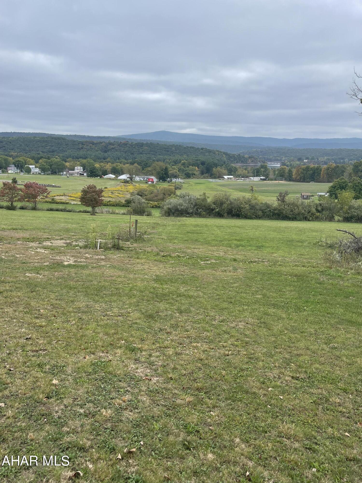 1070 Mill Road Schellsburg, PA 15559 - Photo 2 of 21