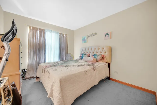 $225,000 | 1400 Berta Drive, Crest Hill, IL 60403