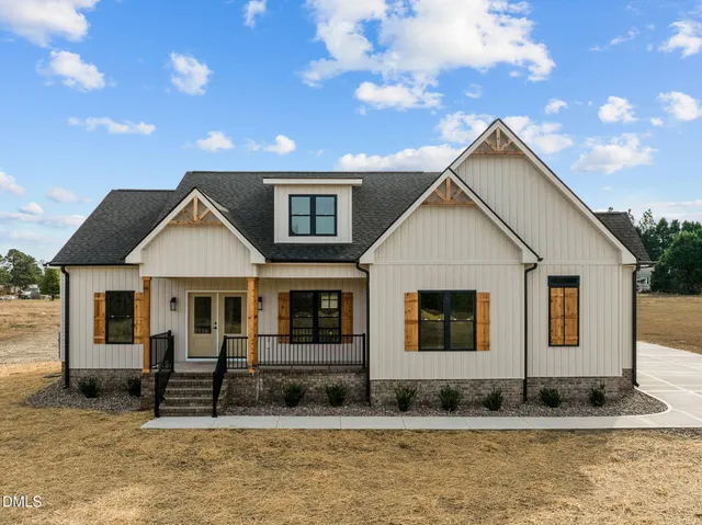 $425,000 | 5547 Martys Court, Bailey, NC 27807