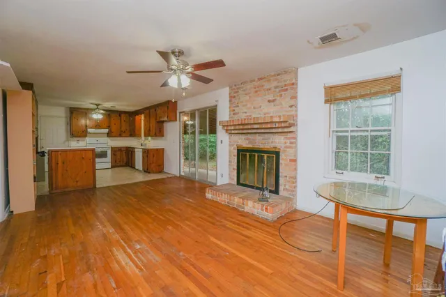 $190,000 | 3815 Summer Drive, Pensacola, FL 32504