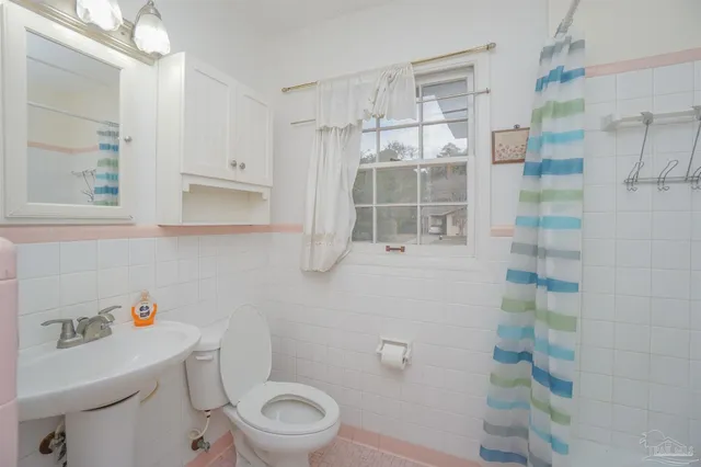 $190,000 | 3815 Summer Drive, Pensacola, FL 32504