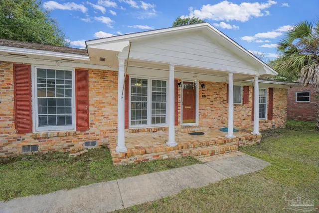 $190,000 | 3815 Summer Drive, Pensacola, FL 32504