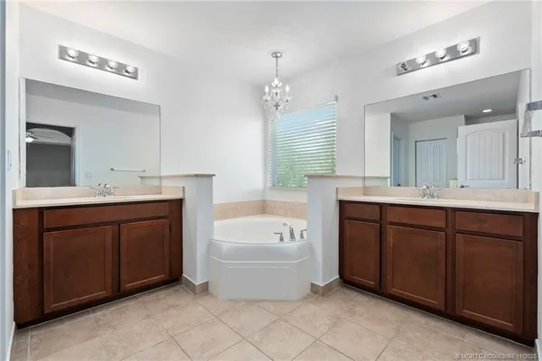 $713,650 | 505 Northwest Windflower Terrace, Jensen Beach, FL 34957