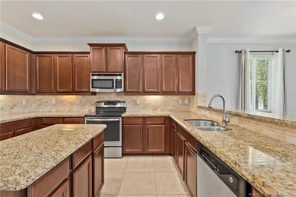 $713,650 | 505 Northwest Windflower Terrace, Jensen Beach, FL 34957