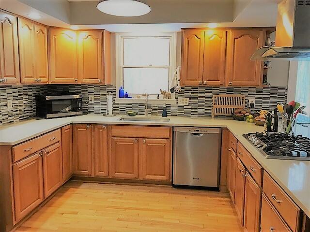 18 Twin Pond Road Topsham, ME 04086 - Photo 3 of 48 thumbnail_IMG_8359