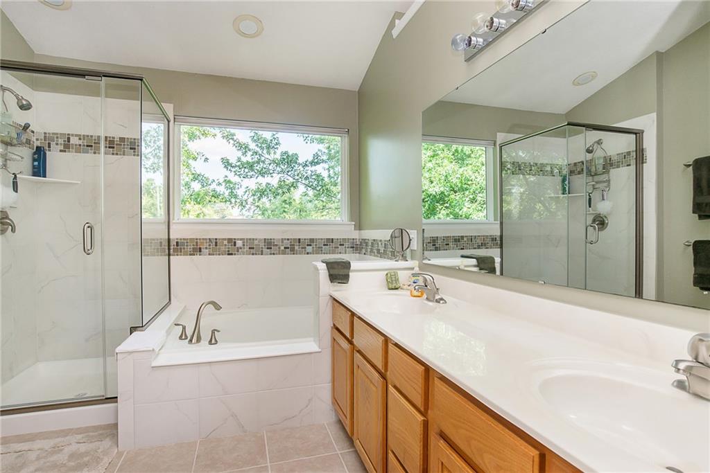 8263 Carloway Road Indianapolis, IN 46236 - Photo 16 of 24 Gallery Image 16