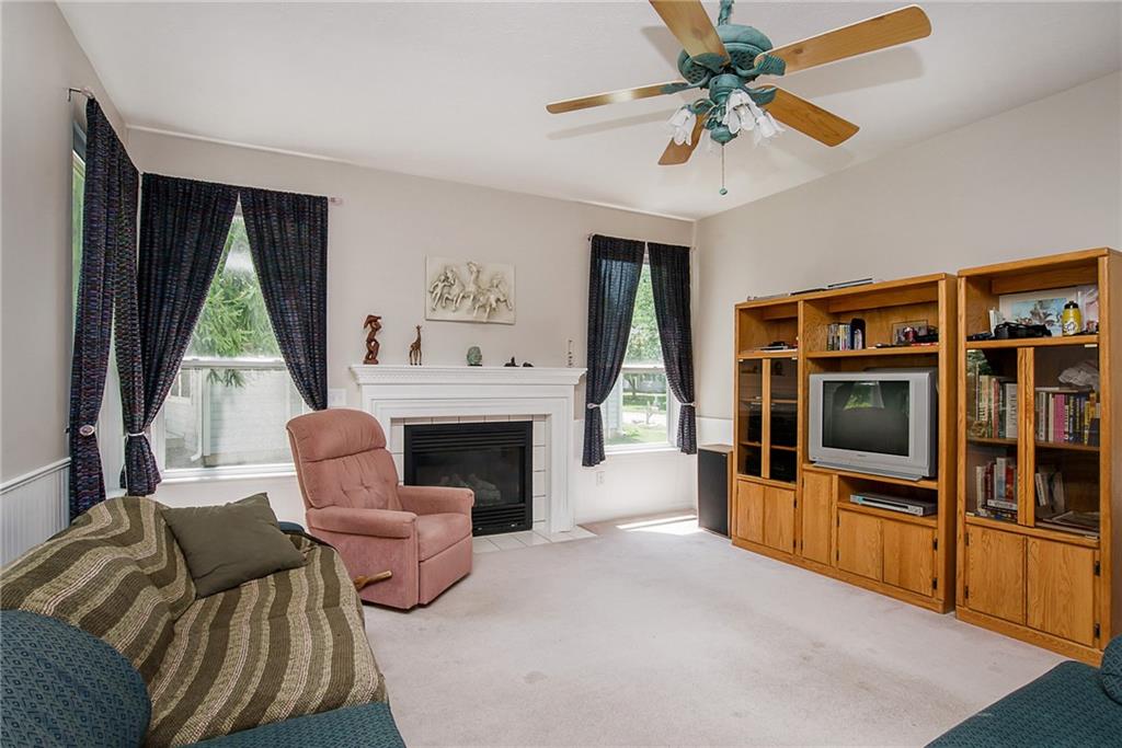 8263 Carloway Road Indianapolis, IN 46236 - Photo 6 of 24 Gallery Image 6
