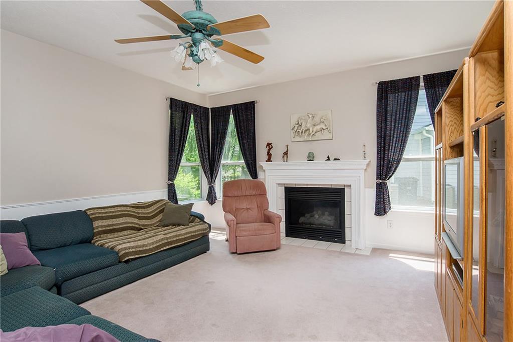 8263 Carloway Road Indianapolis, IN 46236 - Photo 7 of 24 Gallery Image 7