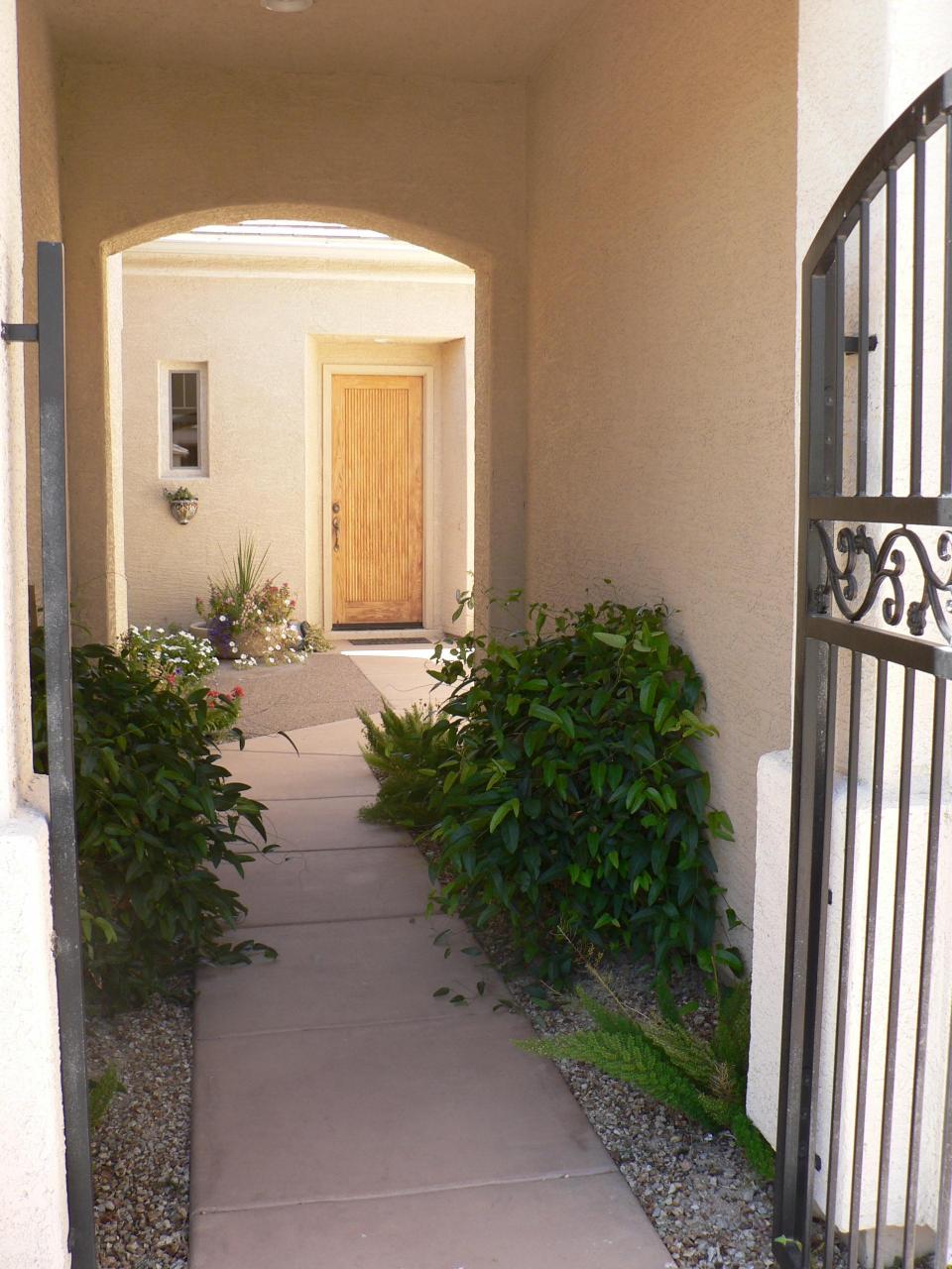2732 West Florimond Road Phoenix, AZ 85086 - Photo 3 of 8 Front Gate