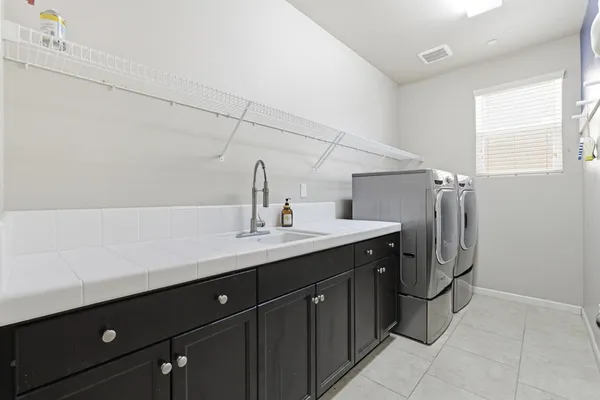$629,900 | 3546 Saginaw Avenue, Clovis, CA 93619