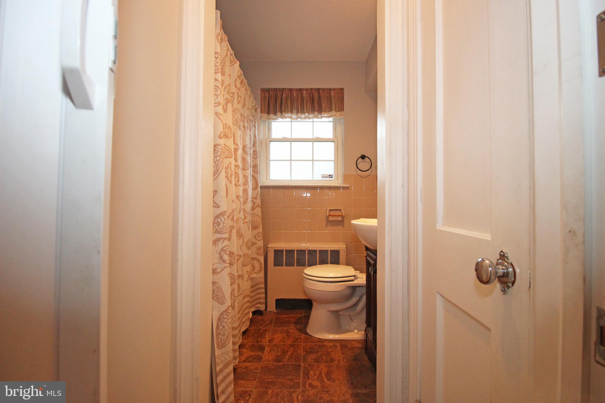 20 East Township Line Road Norristown, PA 19401 - Photo 33 of 41 Gallery Image 33