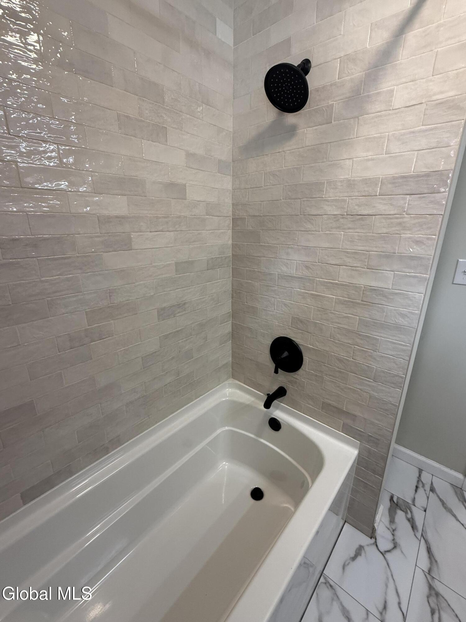 2080 Van Antwerp Road Niskayuna, NY 12309 - Photo 16 of 34 IMG_3809