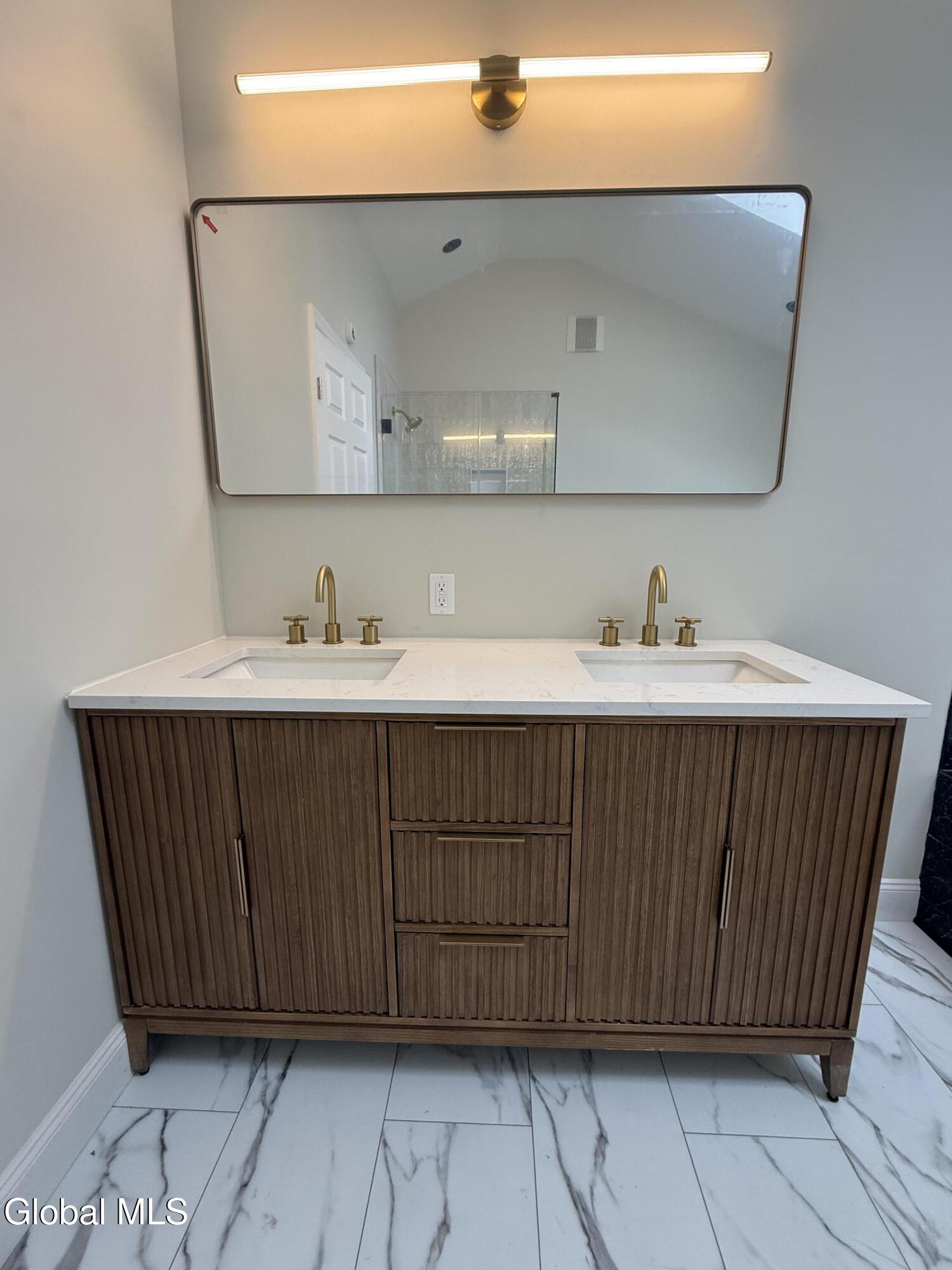 2080 Van Antwerp Road Niskayuna, NY 12309 - Photo 28 of 34 IMG_3821