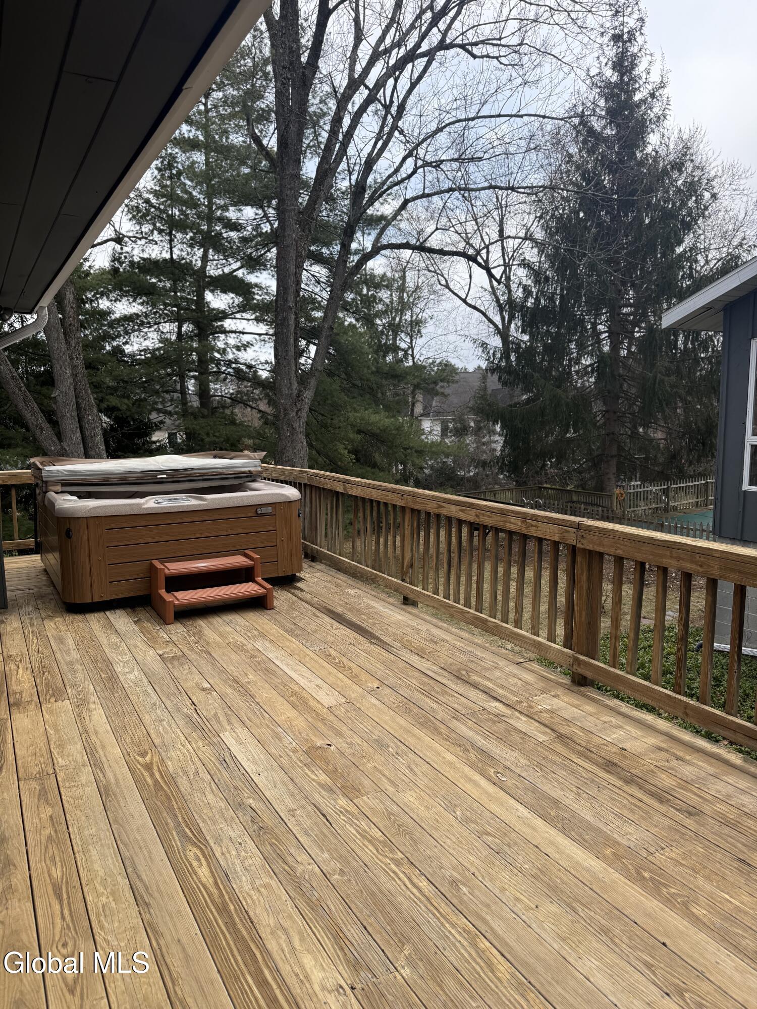 2080 Van Antwerp Road Niskayuna, NY 12309 - Photo 30 of 34 IMG_3824