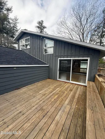 $589,000 | 2080 Van Antwerp Road, Niskayuna, NY 12309