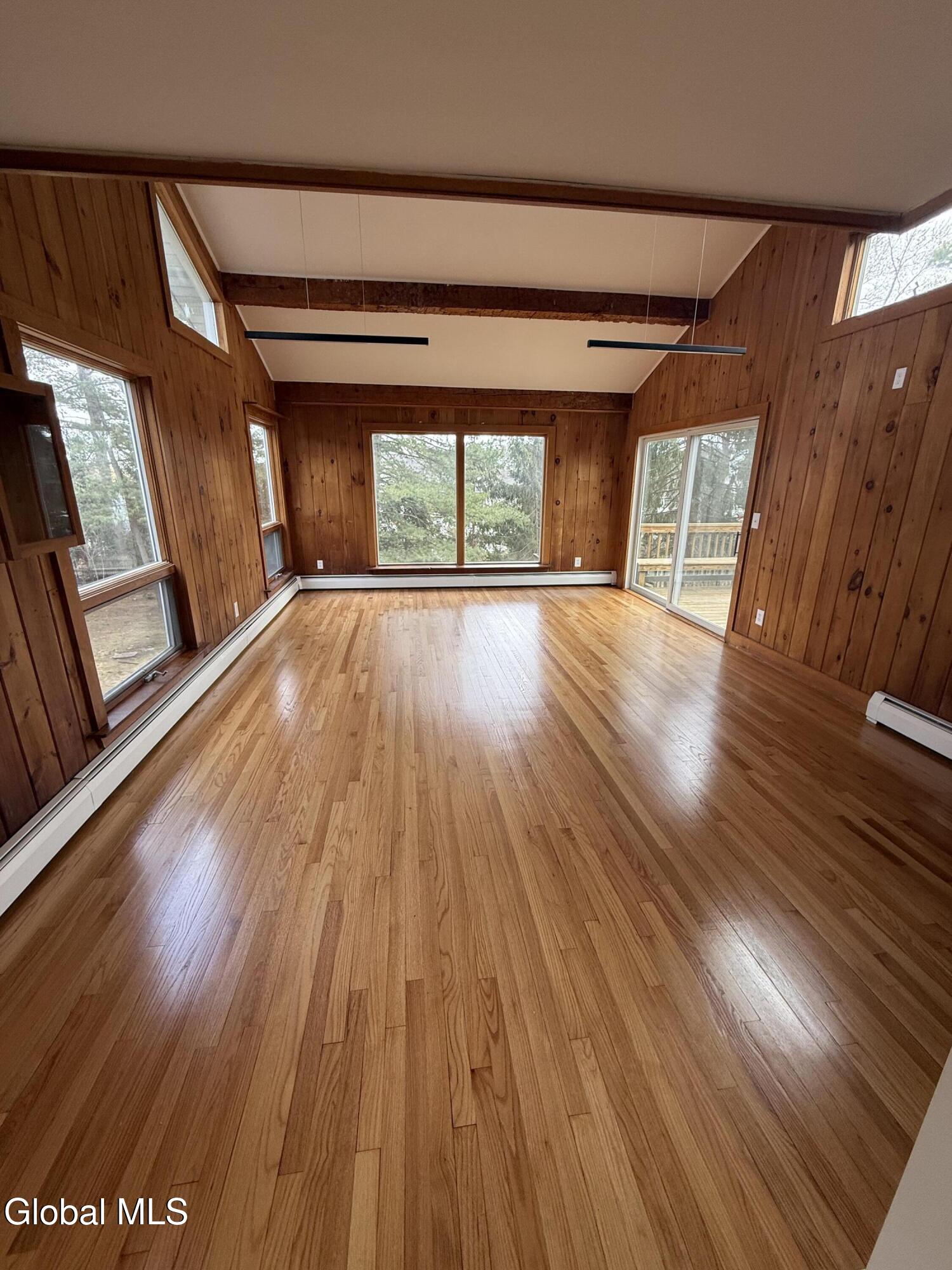 2080 Van Antwerp Road Niskayuna, NY 12309 - Photo 8 of 34 IMG_3832