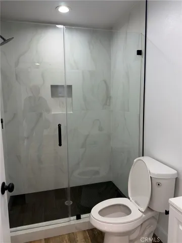 $2,700 | 523 West 78th Street, Los Angeles, CA 90044