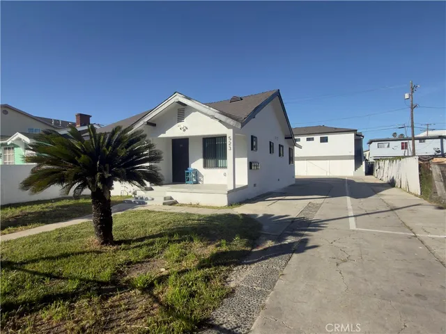 $2,700 | 523 West 78th Street, Los Angeles, CA 90044