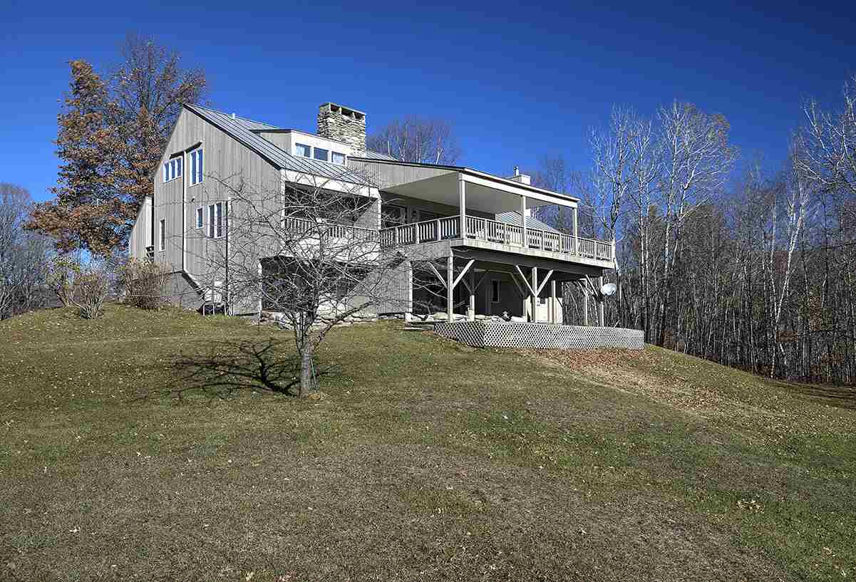 825 Wild Apple Road Pomfret, VT 05067 - Photo 1 of 40