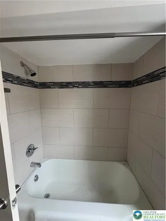 $399,000 | 3276 Easton Avenue, Bethlehem, PA 18020