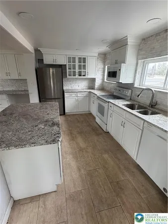 $399,000 | 3276 Easton Avenue, Bethlehem, PA 18020