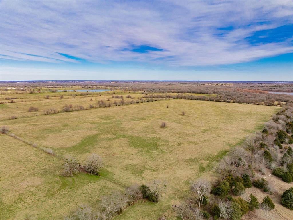 352 Rs County Road 1605 Point, TX 75472 - Photo 25 of 30 a view of an ocean