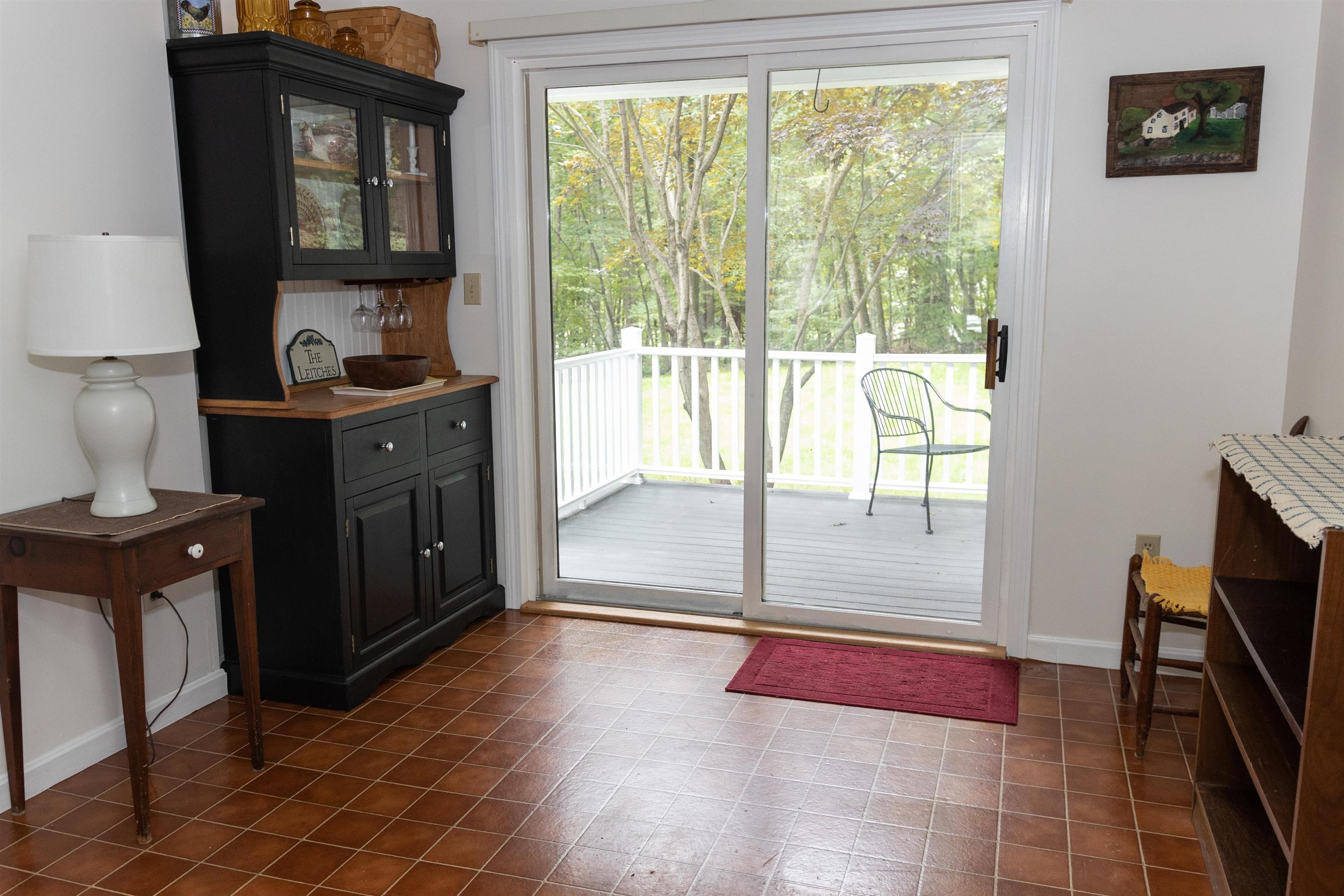 21 Raintree Drive Londonderry, NH 03053 - Photo 16 of 23