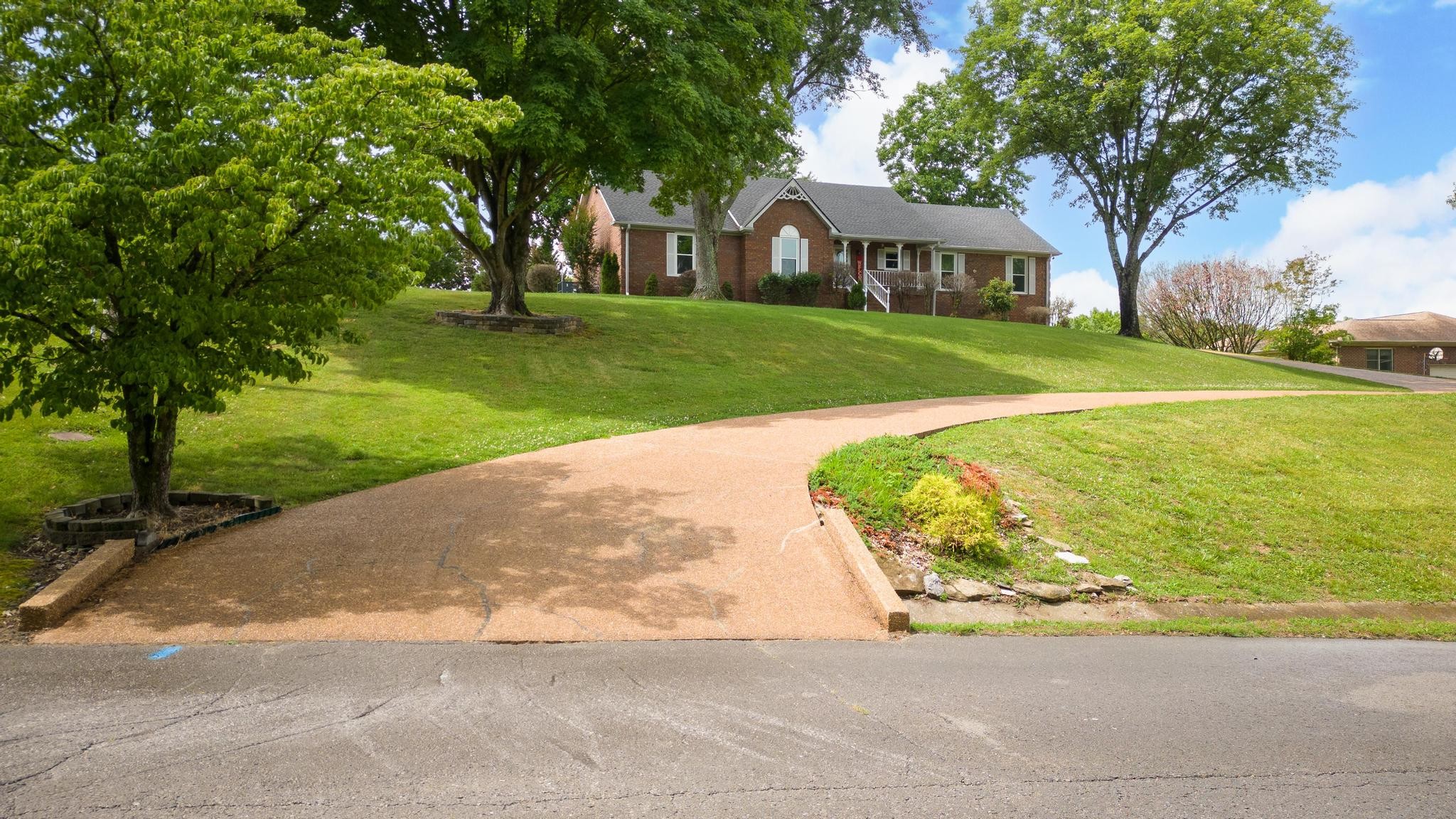 1842 Hidden Ridge Circle Mount Juliet, TN 37122 - Photo 3 of 40 Gallery Image 3