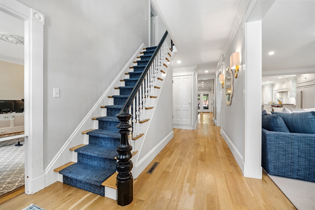 6 Leavitt Street Hingham, MA 02043 - Photo 17 of 41