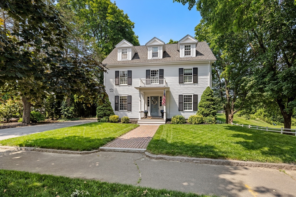 6 Leavitt Street Hingham, MA 02043 - Photo 2 of 41