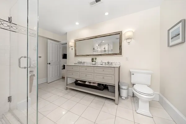 $2,995,000 | 6 Leavitt Street, Hingham, MA 02043