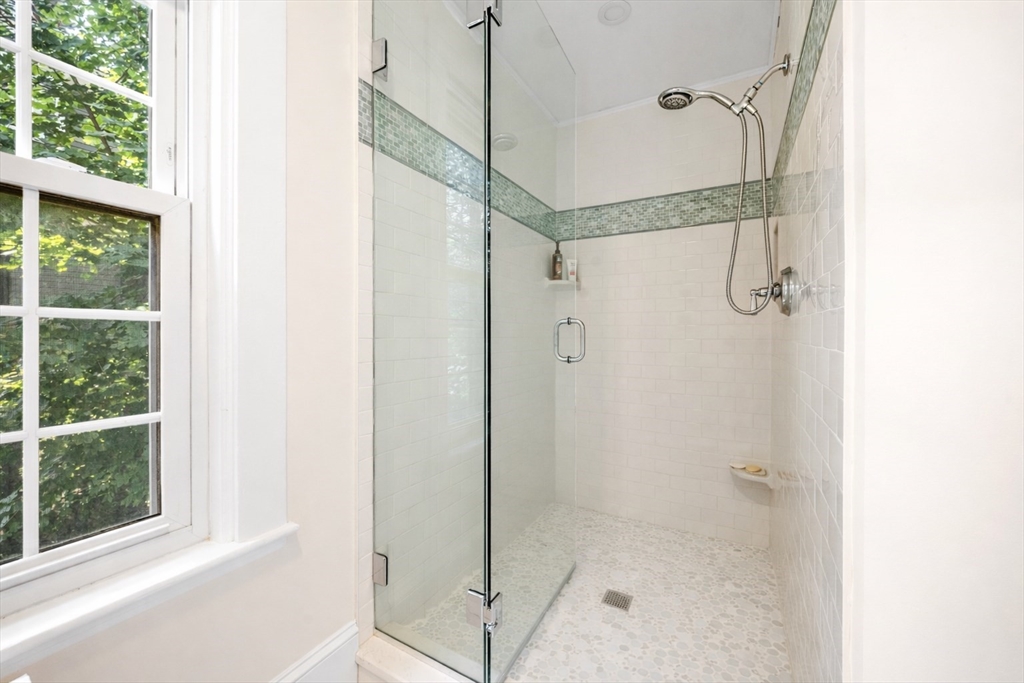 6 Leavitt Street Hingham, MA 02043 - Photo 25 of 41