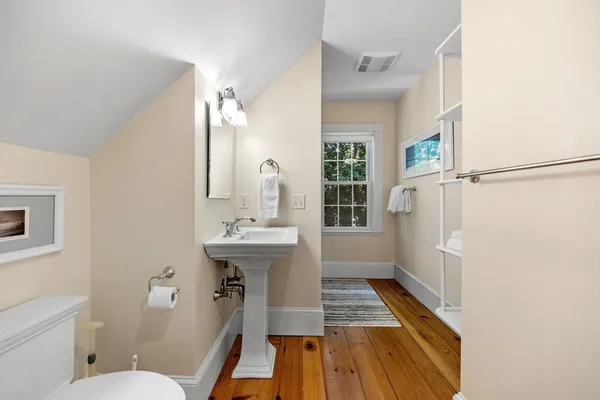 $2,995,000 | 6 Leavitt Street, Hingham, MA 02043