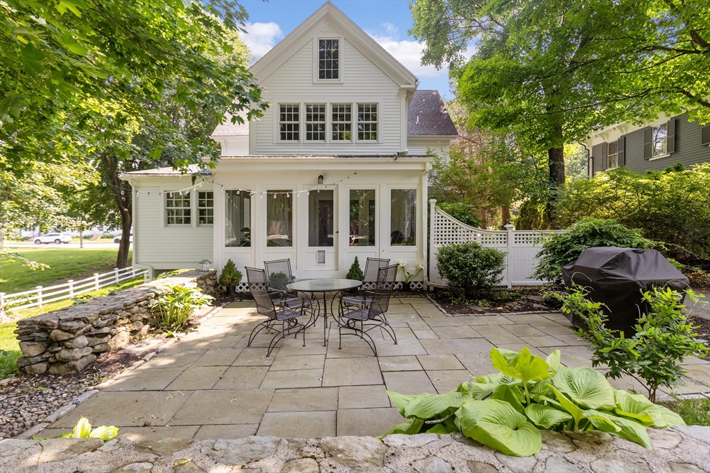 6 Leavitt Street Hingham, MA 02043 - Photo 38 of 41