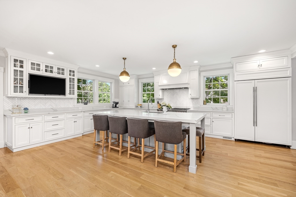 6 Leavitt Street Hingham, MA 02043 - Photo 6 of 41