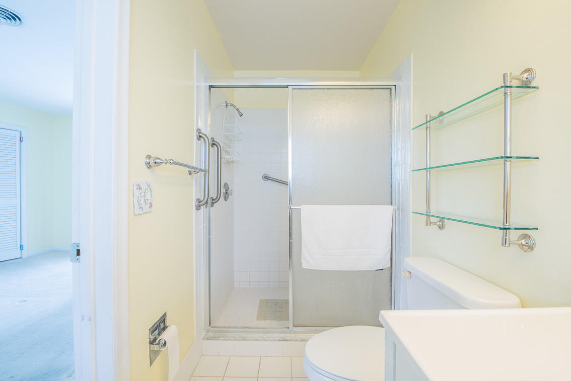 771 Southwest 4th Street Boca Raton, FL 33486 - Photo 13 of 24 Bathroom