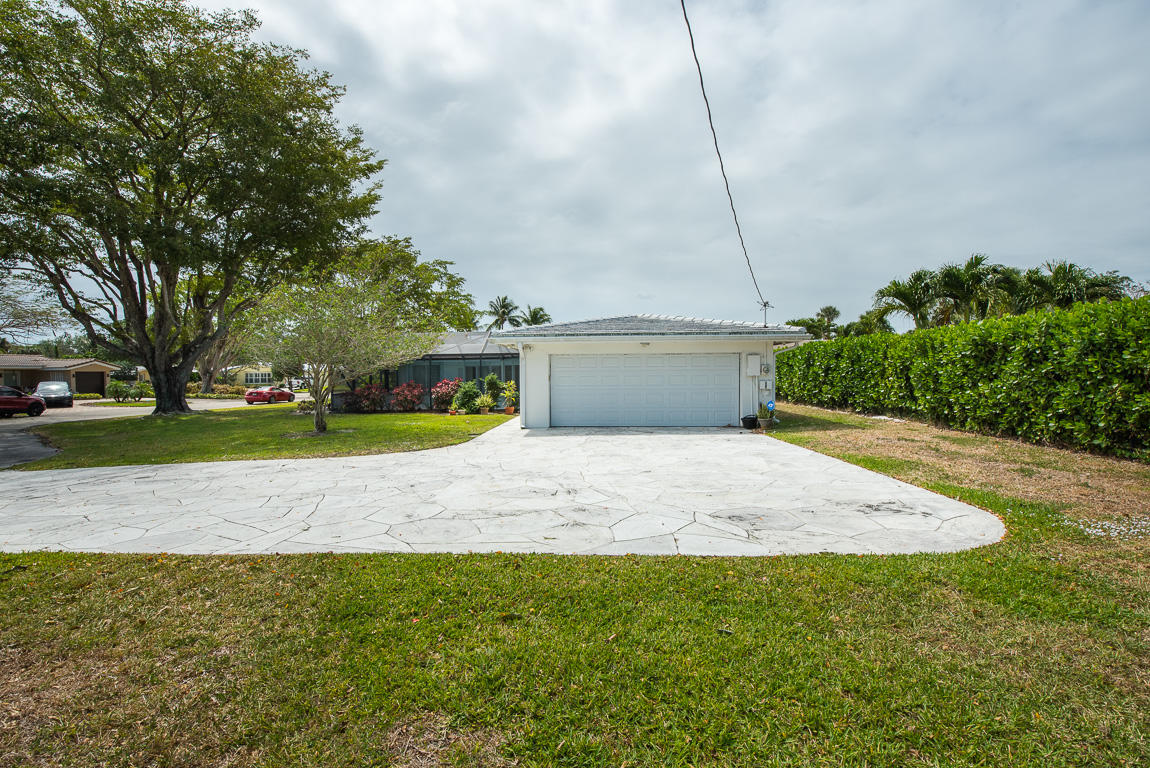 771 Southwest 4th Street Boca Raton, FL 33486 - Photo 22 of 24 Oversized Driveway