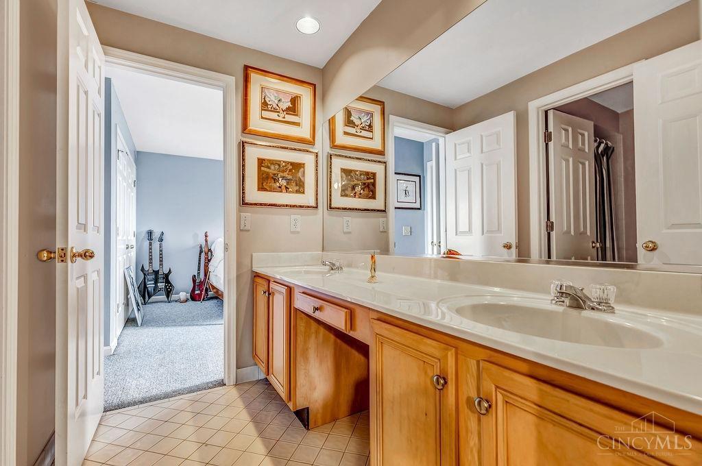 546 Hopper Hill Farm Road Cincinnati, OH 45255 - Photo 25 of 40 Gallery Image 25