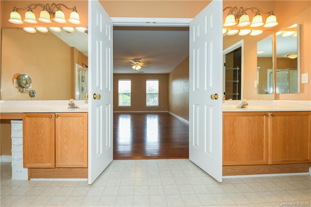 918 Furman Court Fort Mill, SC 29708 - Photo 20 of 28 Gallery Image 20
