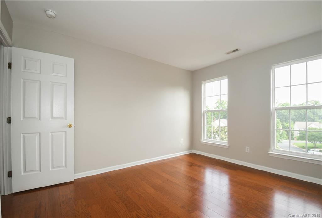 918 Furman Court Fort Mill, SC 29708 - Photo 22 of 28 Gallery Image 22