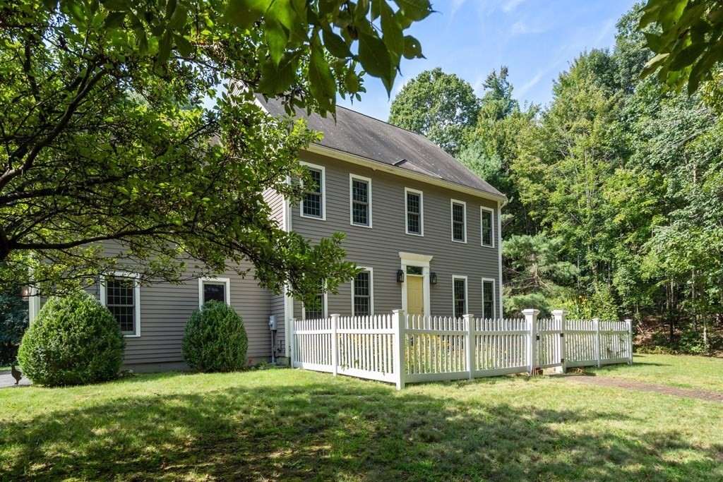 65 Kendall Hill Road Sterling, MA 01564 - Photo 1 of 32 Gallery Image 1