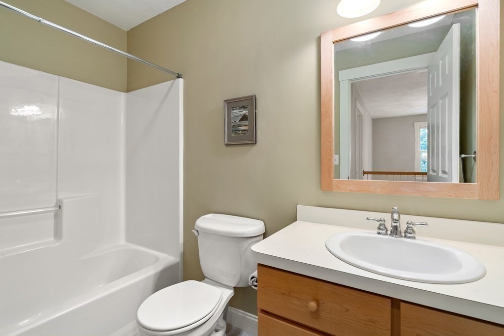 65 Kendall Hill Road Sterling, MA 01564 - Photo 23 of 32 Gallery Image 23
