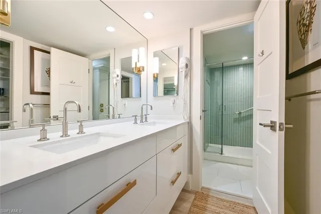 $20,000 | 3115 Gulf Shore Boulevard North, Unit 608S, Naples, FL 34103