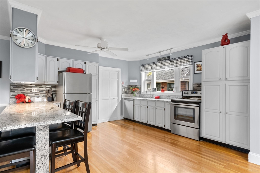 31 Chickatabot Road Quincy, MA 02169 - Photo 9 of 26 Gallery Image 9