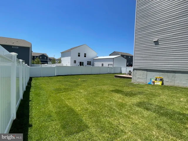 $3,900 | 13 Outsail Avenue, Barnegat, NJ 08005