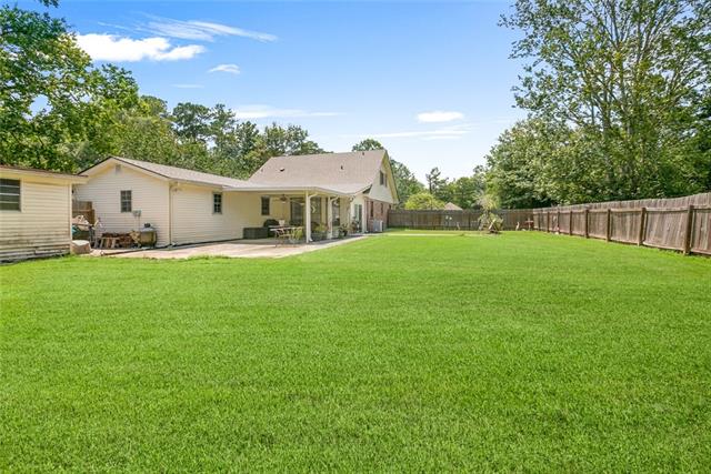 65398 Maple Street Mandeville, LA 70448 - Photo 5 of 17