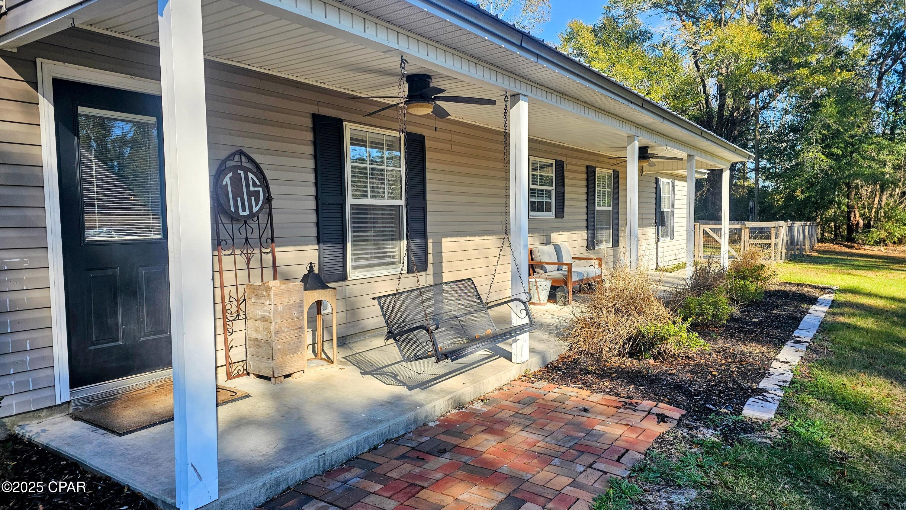 5392 Alliance Road Marianna, FL 32448 - Photo 4 of 50