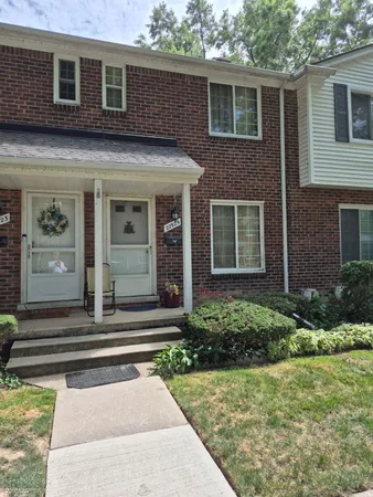 $123,000 | 22925 Gary Lane, St. Clair Shores, MI 48080